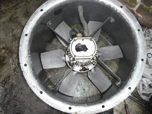 dcsblackpool's tweet image. Thai take-away cleaned for the first time, very difficult, very dirty, but well worth the results.
@dcsblackpool