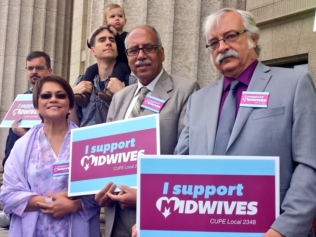 ayatmneina's tweet image. Full support for Manitoba #midwives from @flormarcelino @mohindersaran  @TomLindseyNDP of @ndpcaucus! #mbpoli