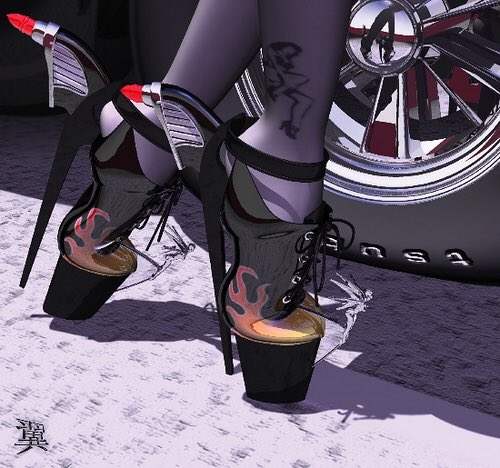 RedMapleExLT's tweet photo. Tsubasa – Arte Digital Erótico | Uno de los Nuestros @enkil_ ❤️ https://t.co/9HxWngZUHx https://t.co/Vt0pBpR2hf