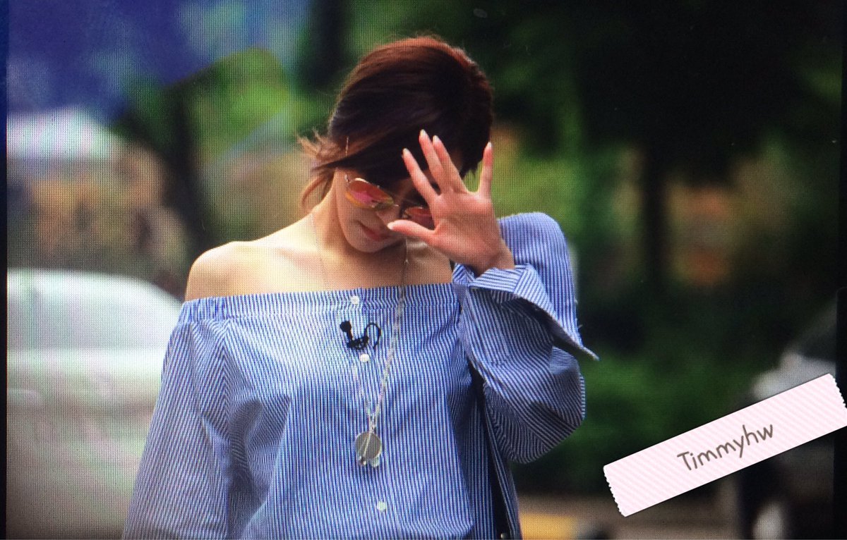 [PIC][01-07-2016]Tiffany xuất hiện tại tòa nhà KBS để quảng bá cho "SHUT UP" - Page 2 CmO1ZWSUcAEJ9t4
