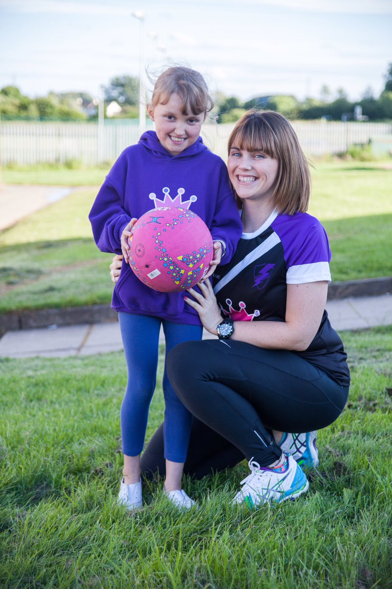 AJsChallenge's tweet photo. Lovely photo of Annabelle &amp; Abbie together @BuryThunder2016 https://t.co/AxrpjqK7t1