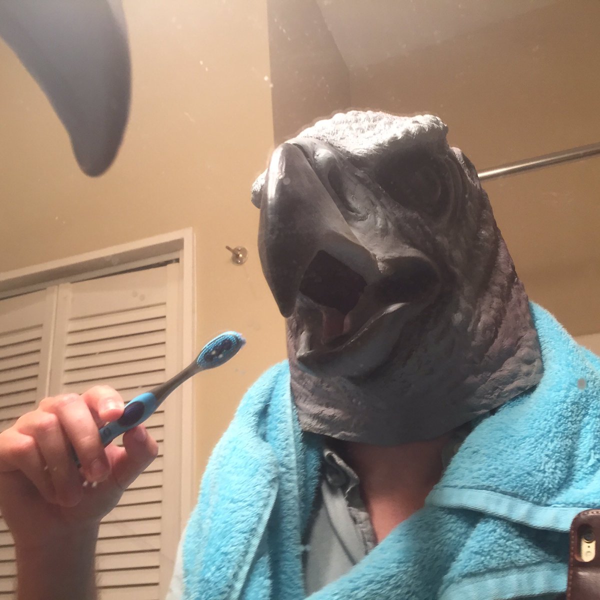 Flying to #Costa tomorrow!!!🌴🤘🏽🌵 at <a href="/StarBarAtlanta/">Star Community Bar</a> tonight with the @buzzardsoffuzz #GetFuzzy #StayFresh #Adios