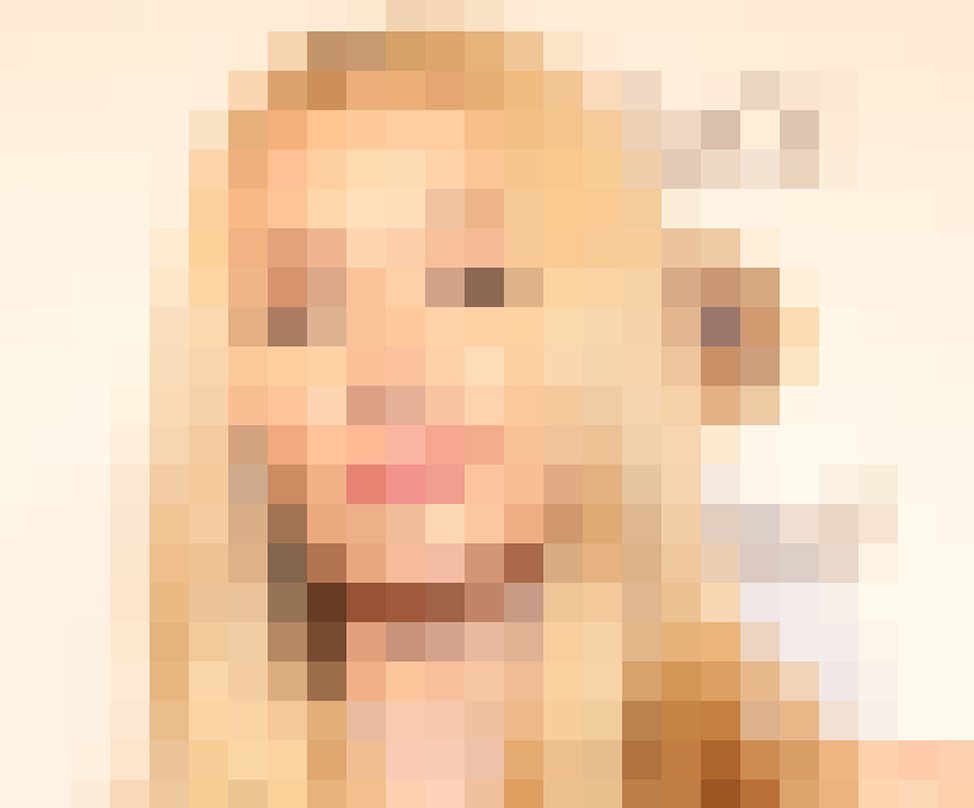 GlobalGrind's tweet photo. #GrindRewind: Which rising pop star hastened her own downfall by shading one of the best? https://t.co/5ZADYXlml4 https://t.co/DWhQnzJhg1