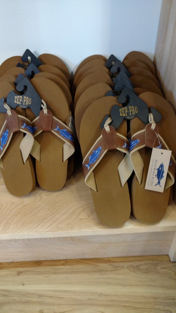 PortsmouthMB's tweet photo. Men's fish flops are here.  #Portsmouth https://t.co/RgGpZQ3y6D