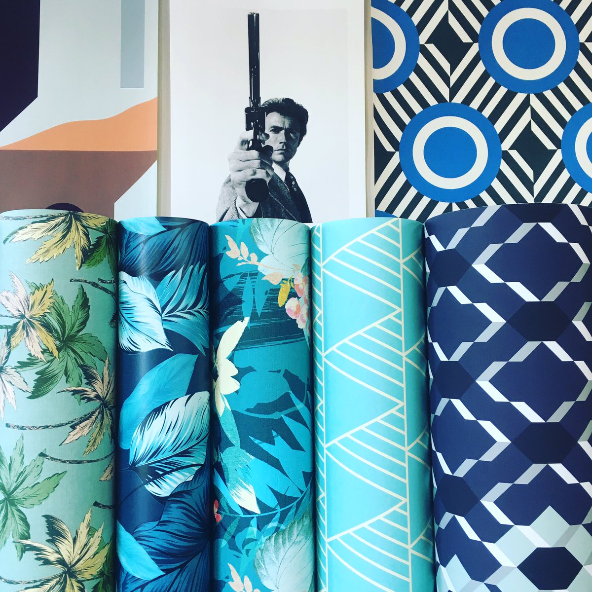 ARTPRINT__'s tweet image. Notre marque de papier peint / le presse papier : le-presse-papier.fr/WordPress3/wp-…