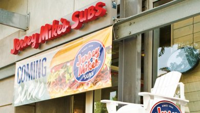 NRNonline's tweet image. See which limited-service chains saw the most growth in the Latest Year ow.ly/6AnK301LI4s #NRNTop100