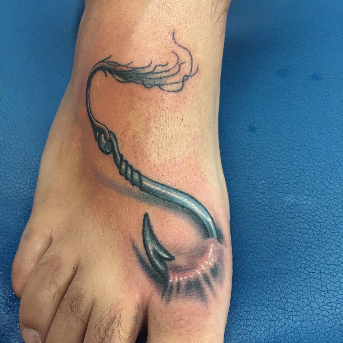 MikeTattoos's tweet photo. #tat #tats #tattoos #tattoo #miketattoos #mikethurmanokc #staytrueokc #405 for booking info 405-795-9820 https://t.co/HMIdMyukH4