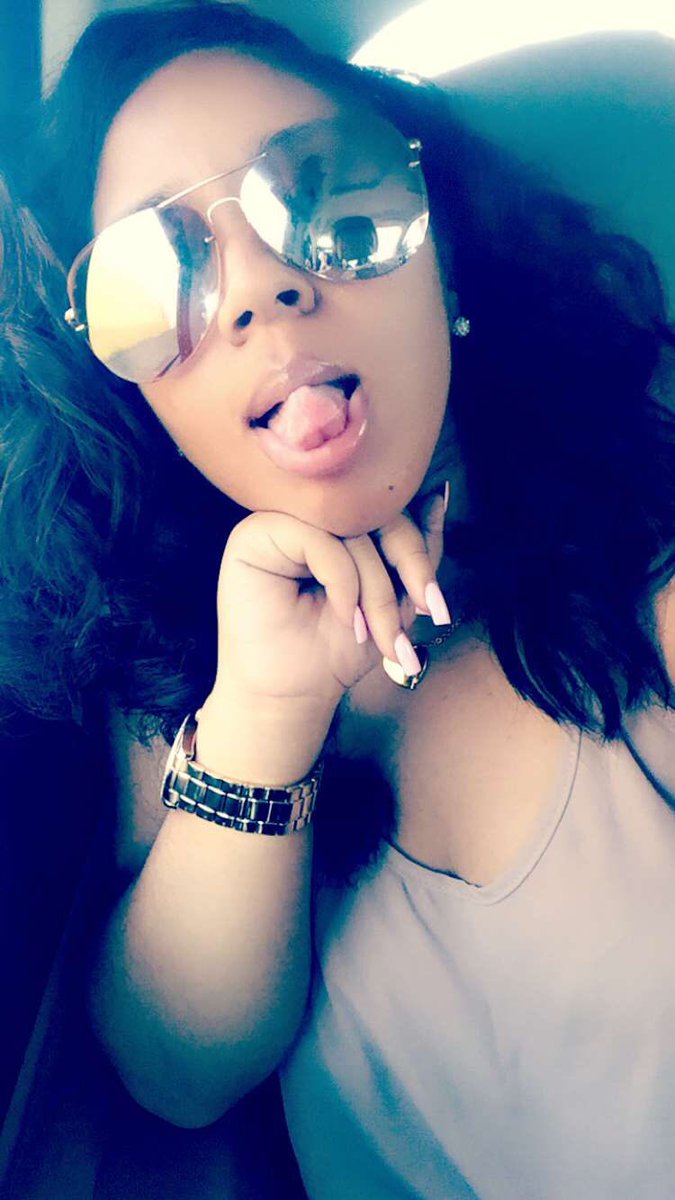 donyaaaa__'s tweet photo. #LSUgirlsbreaktheinternet π― #lsu19 https://t.co/xNuH0bPUqa