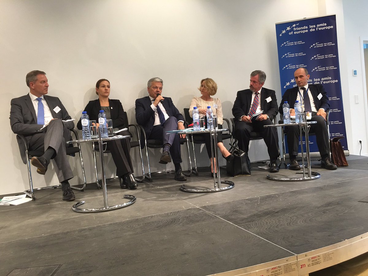 MattieHeaven's tweet photo. Thank you @FriendsofEurope @TheSecJam 4 all hard work #Secjam16 report
@dreynders @PaulineMassartW @AnnaNeistat https://t.co/Be658V3YRq
