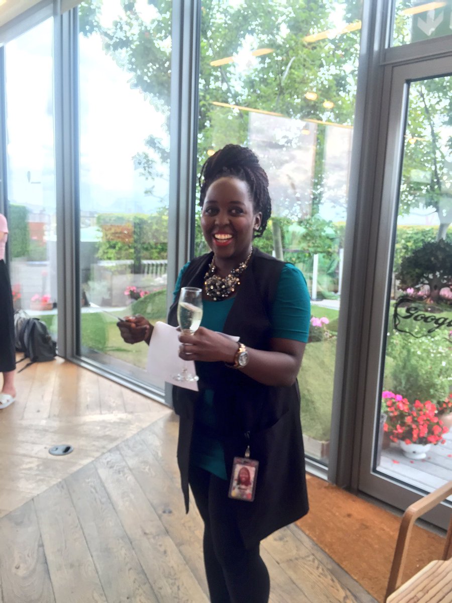 LoobeyLoo's tweet photo. Fantastic afternoon @GoogleUK networking, workshopping & wine tasting with other women in tech! #ladiestech @bindi https://t.co/3KQiWMP0GE