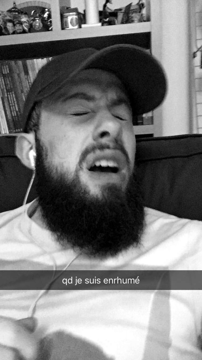 bxstivn's tweet photo. moi plus j'men fou plus j'suis heureux https://t.co/c1Aqb97kId