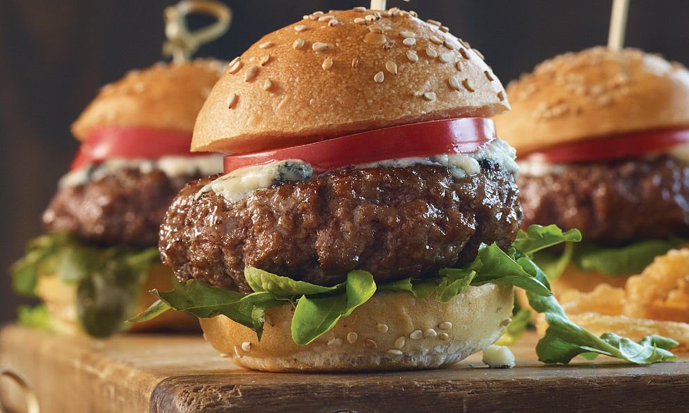 hardwaterbar's tweet photo. $2 sliders today and every Thursday at Hard Water! Open 4pm-4am daily! $2 PBR and $3 fireball! https://t.co/Jtdo7wk1LY