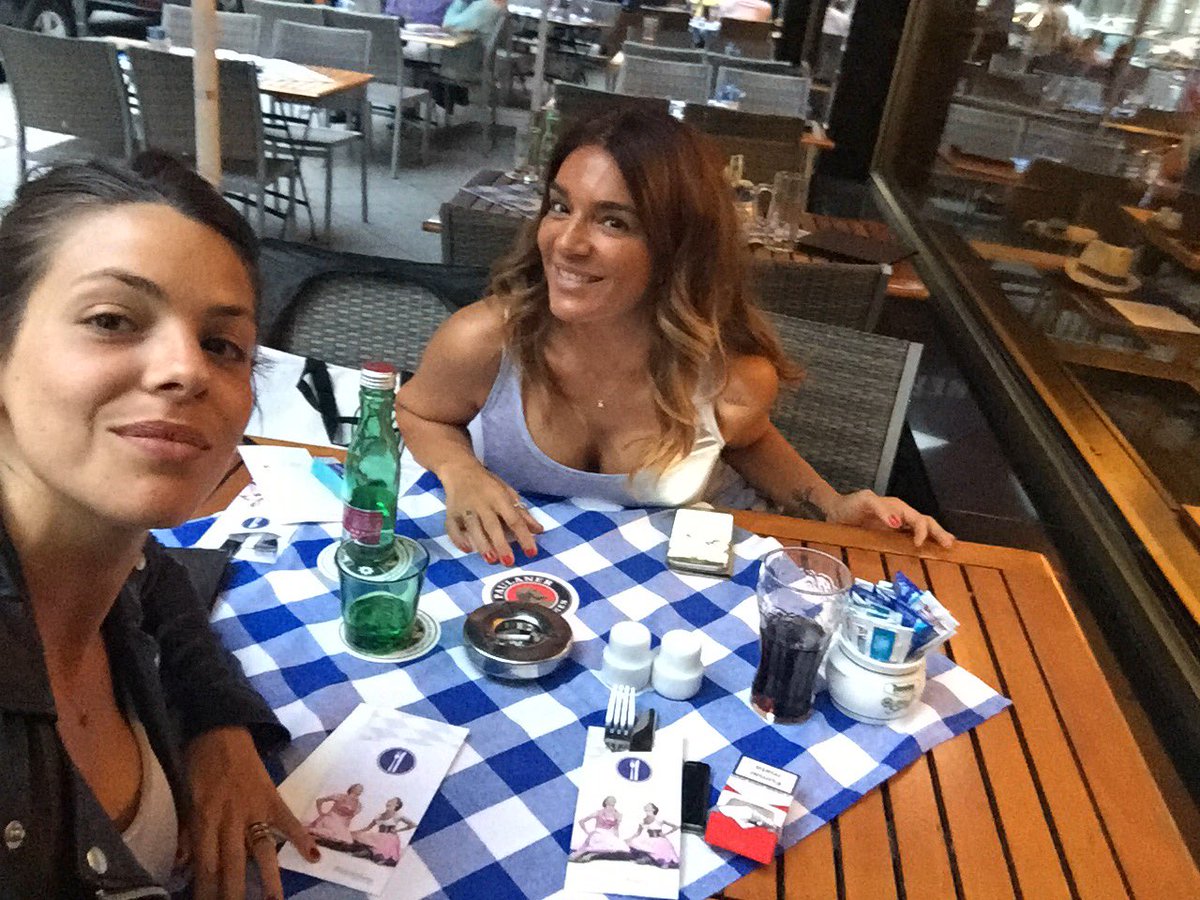 _laurimatamoros's tweet photo. De cenitaaaaaaaaa👅 https://t.co/sTz8KgDBae