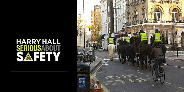 Even the #army aren’t allowed to hack without hi-viz and if they’re wearing hi-viz you certainly should be #SAShour