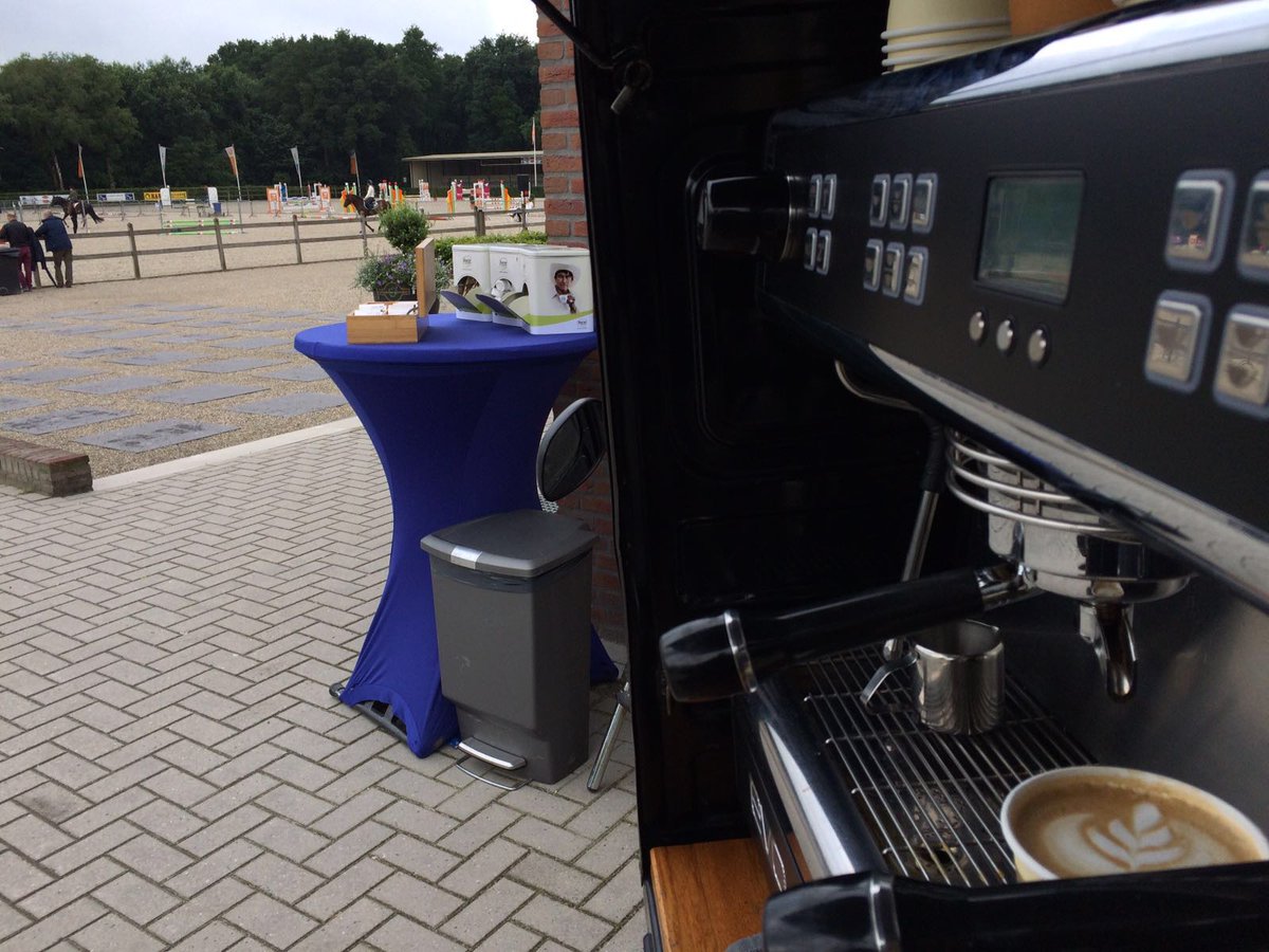 29 juni: Ons eigen stekkie <a href="/KNHSNederland/">KNHS</a> te Ermelo