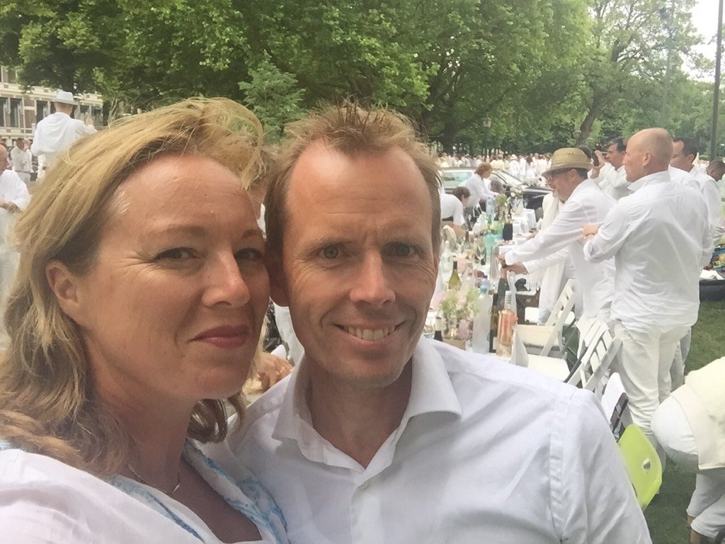 Nathalie_online's tweet photo. Weer een mooi feestje! #deb16 https://t.co/S06gmrYJcl