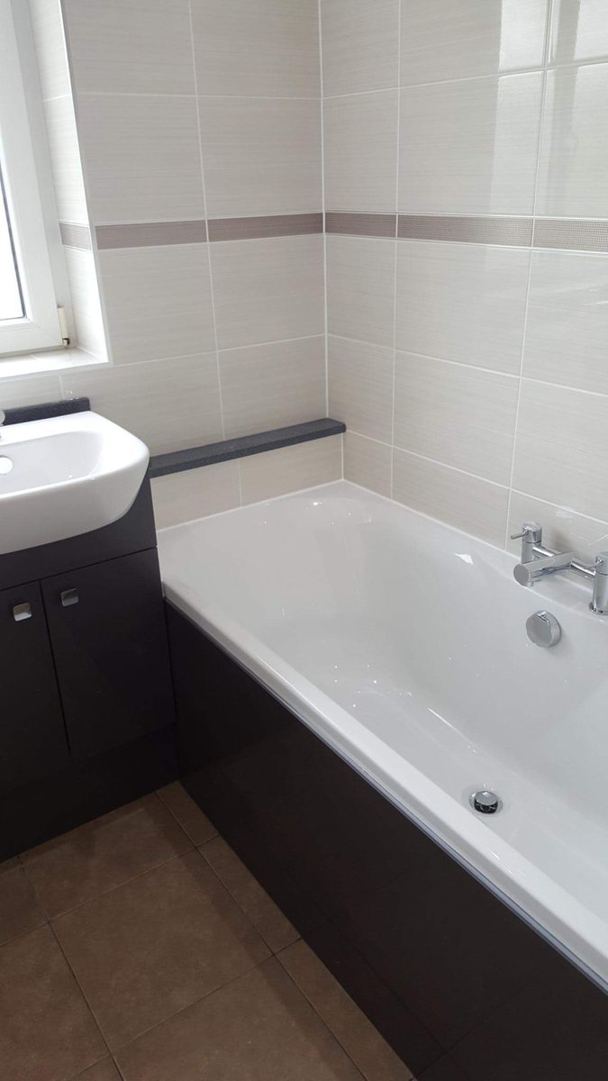 TBathroomworld's tweet photo. Bathroom installation fully tiled with fitted furniture #hanexsurfaces #idsurfaces https://t.co/TXEChAD2Om