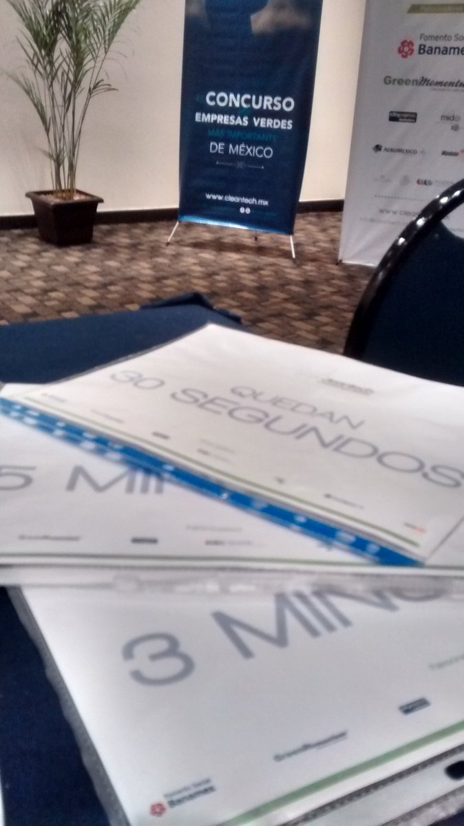 DulmaMartinez's tweet photo. La importancia del tiempo cuando vendes tu proyecto!!! 3ra Fase #Cleantech2016 https://t.co/MRcrwKGAT3