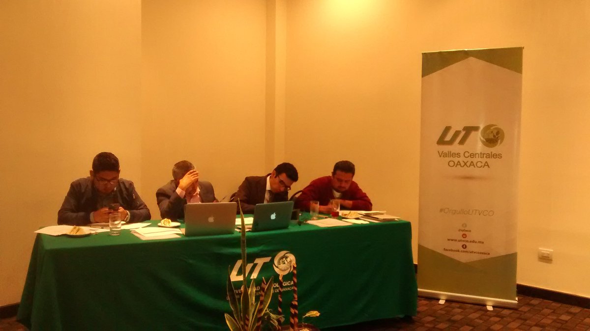 DulmaMartinez's tweet photo. La importancia del tiempo cuando vendes tu proyecto!!! 3ra Fase #Cleantech2016 https://t.co/MRcrwKGAT3