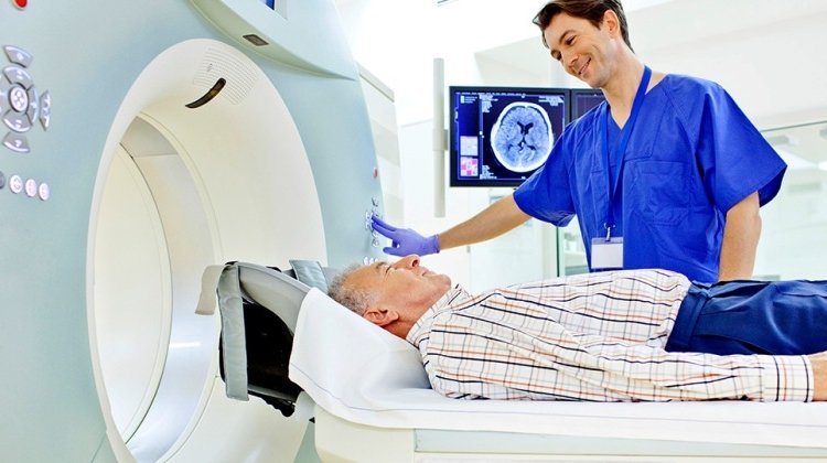 Radyasyon Çalışanlarının Hayati Tehlikeleri Devam Etmektedir
 www2.ufuksagliksen.org.tr/icerik/816/rad…