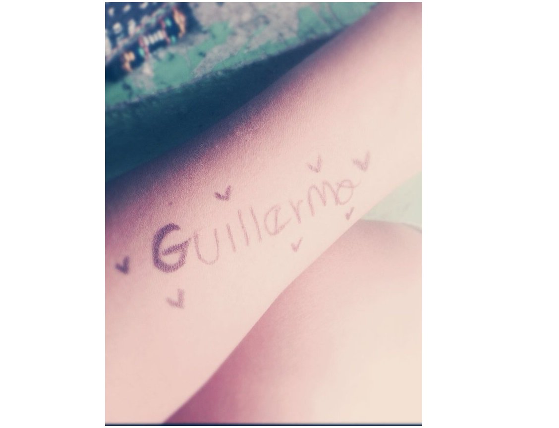 MabySumpter's tweet photo. @Helen07Romero !!!...♡🌙
#Guillermo #SIGUEMEYTESIGO https://t.co/WHE8eOVhRN