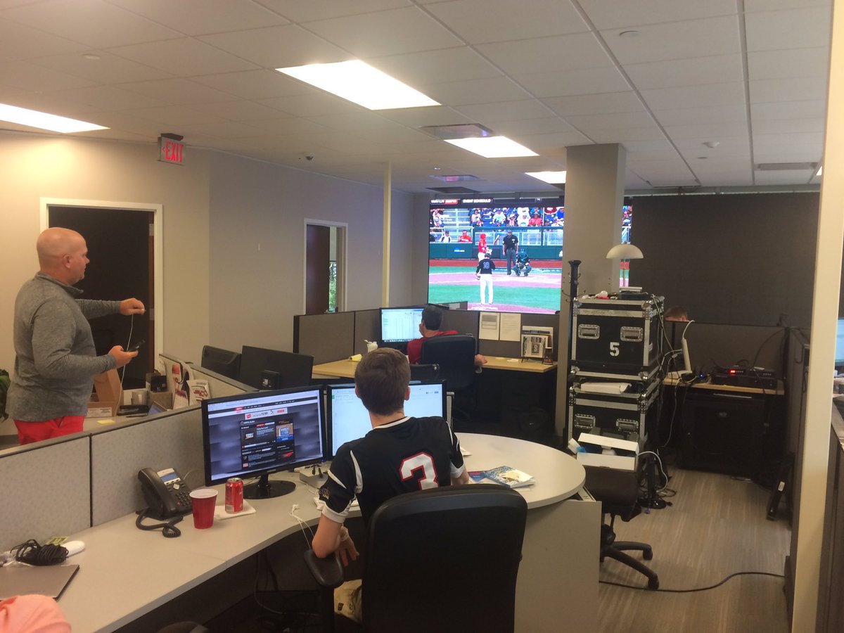 ScoreVisInterns's tweet image. That&apos;s how you watched a #CollegeWorldSeries game