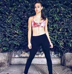 tiaridelafee's tweet photo. Quien es mas linda? Rt bian
Fv flor moyano voten https://t.co/fWKsnV9Ah2