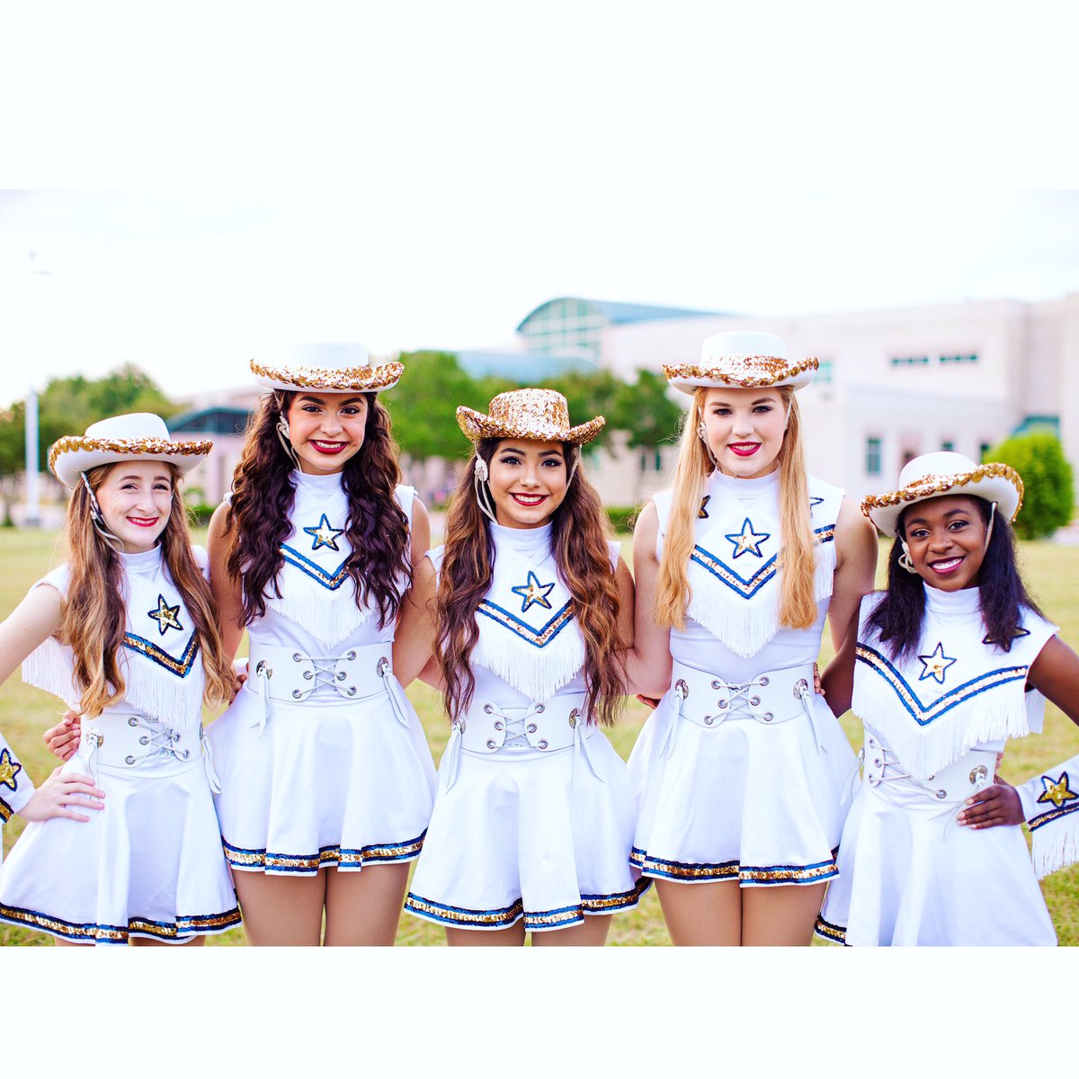 SweetFixCO's tweet photo. #TigerDancer gallery is live!! #sweetfix #drillteam @StonyPointHS https://t.co/tUD0Ef8whH