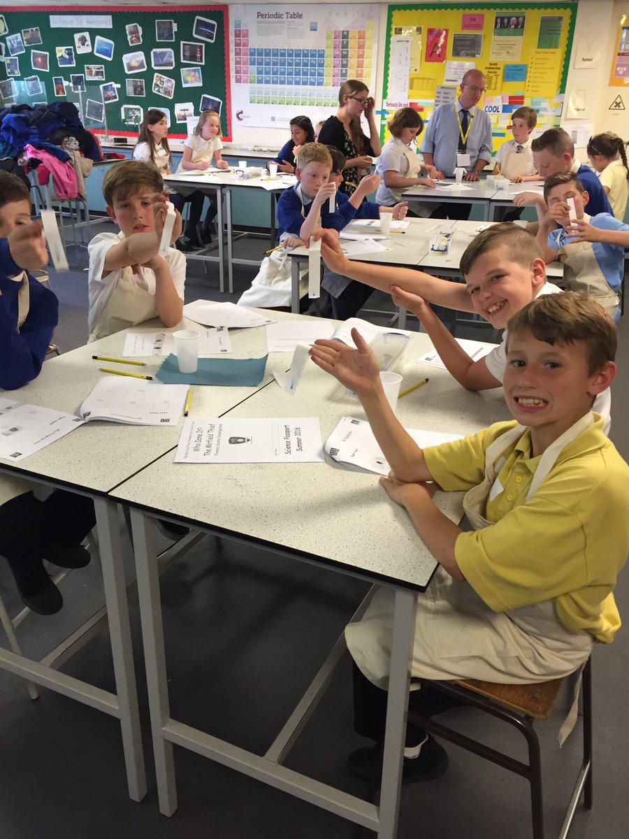 MissHooksBPS's tweet photo. 6H loved their Science afternoon at MFG today! @Battyeford @mfg #scienceexperiments #allgrownup #readyforyear7 https://t.co/Lls4fGOJ3Z