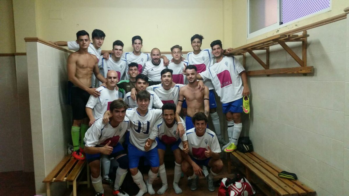 ChemiGarciapf's tweet photo. Partido muy disputado se resolvió en los penaltis del @castilleja_cf 3-4 estamos en semifinales de @SurCupAndalucia https://t.co/ml93zxgRgK