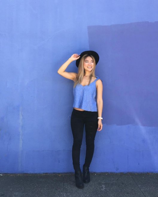 gen_video's tweet image. Hats off to our #influencerofthemonth @fashionbyally #genvideo instagram.com/p/BHSpe-EAisa/…