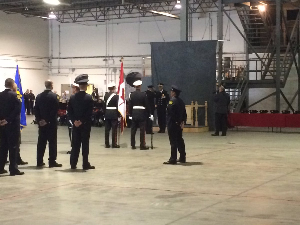 CGYFireFighters's tweet photo. Congratulations to the 18 newest Calgary Firefighters who graduated from the CFD training academy today. @IAFFCanada https://t.co/gPiXzW2lrl