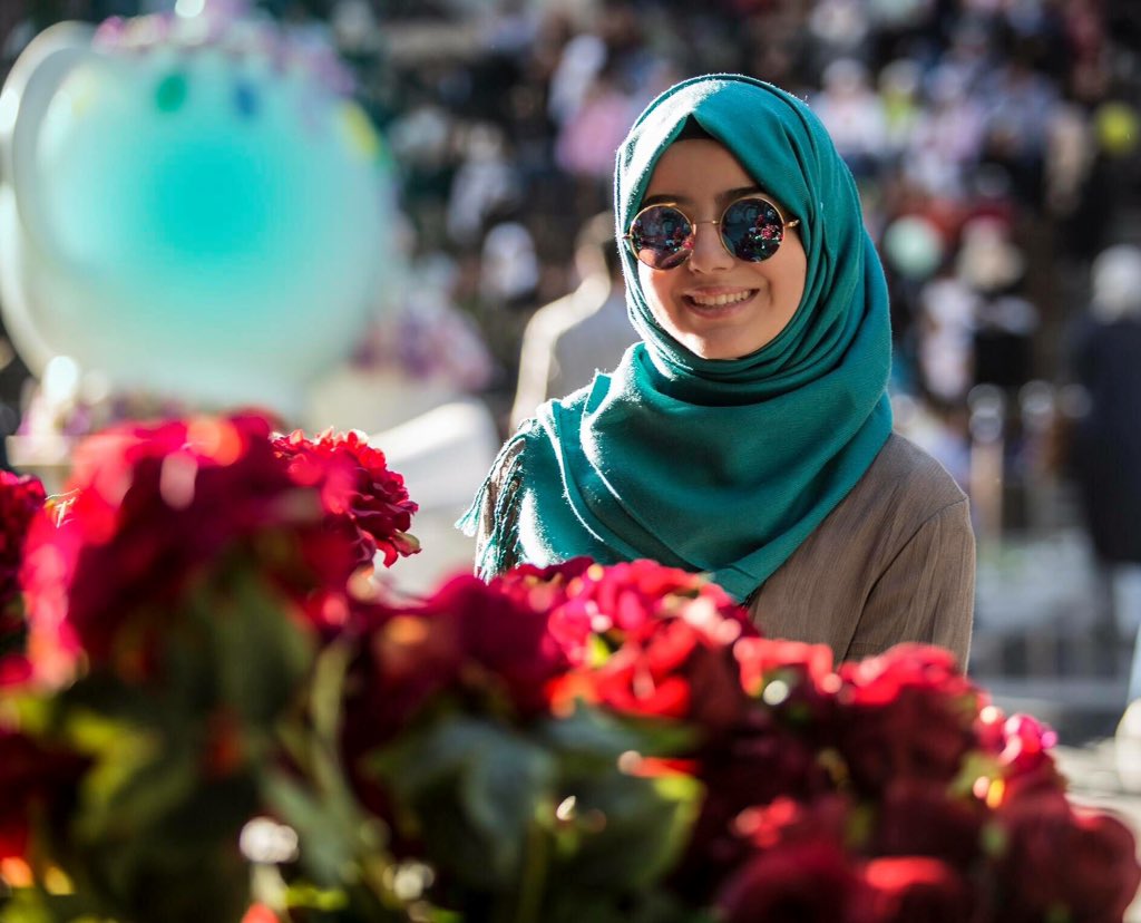 🌺كيفكم .. طمنوني عنكم ؟ 
وكيف تحضيراتكم للعيد ؟
ㅤ