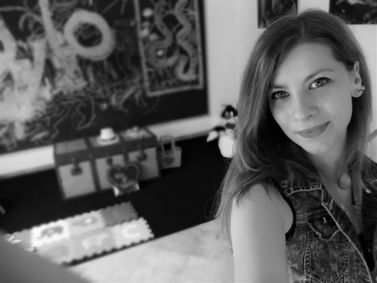 Strobelights91's tweet photo. #selfie at my beautiful work :) @photogiocando https://t.co/xnr71I4sjv