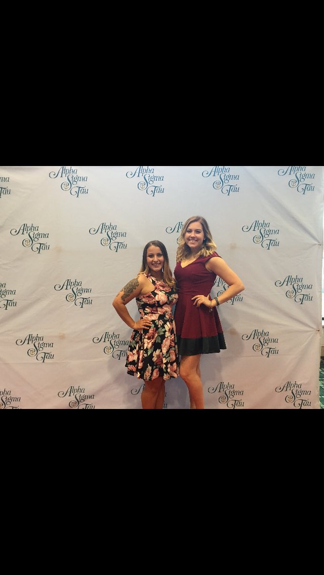 WIUTaus's tweet photo. #tbt to national convention! We had so much fun making connections with other chapters! #asttravels #astjax #wiu20 https://t.co/pCkABfchUT