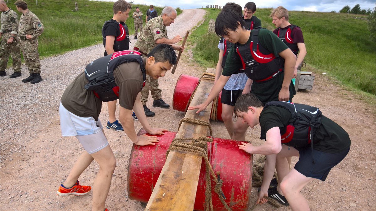 StonyhurstCCF's tweet image. Cadets have today completed stands in #Watermanship #Signals #ForeignWeapons #CommandTasks