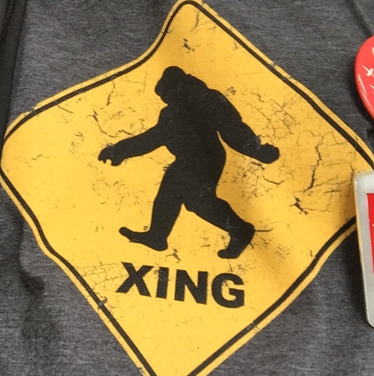 AwesomeGeekShow's tweet image. SO -Smithsonian chan. &amp;amp; #NatGeo claims they used DNA to prove a man/ape is alive in the NW &amp;amp; CA.
#BigfootIsReal!