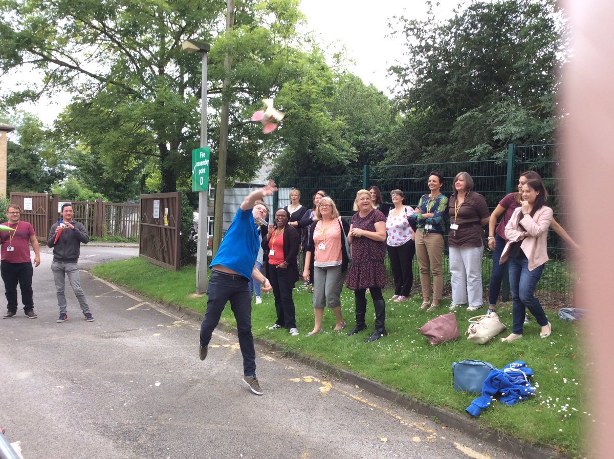 JimAlexBird's tweet photo. Next Steps/Passport/Tutorial Workshop #NCSstaffdev https://t.co/4jYBTibaLm