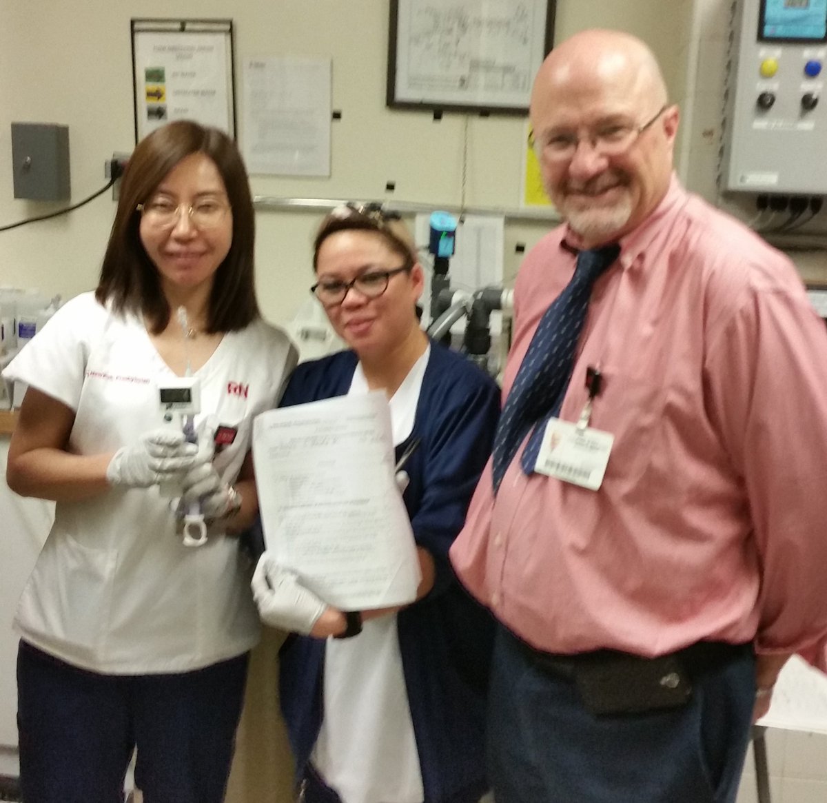 GenRedman's tweet photo. Biomed out in field, training in Dialysys.... @Celiav13  
https://t.co/4aPnhg07RW https://t.co/kQTWYsyaG8