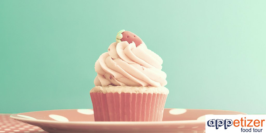 appetizer_tours's tweet photo. I love you like a fat kid loves cake! Scott Adams #foodie #nomnom https://t.co/Dr48p28IEA