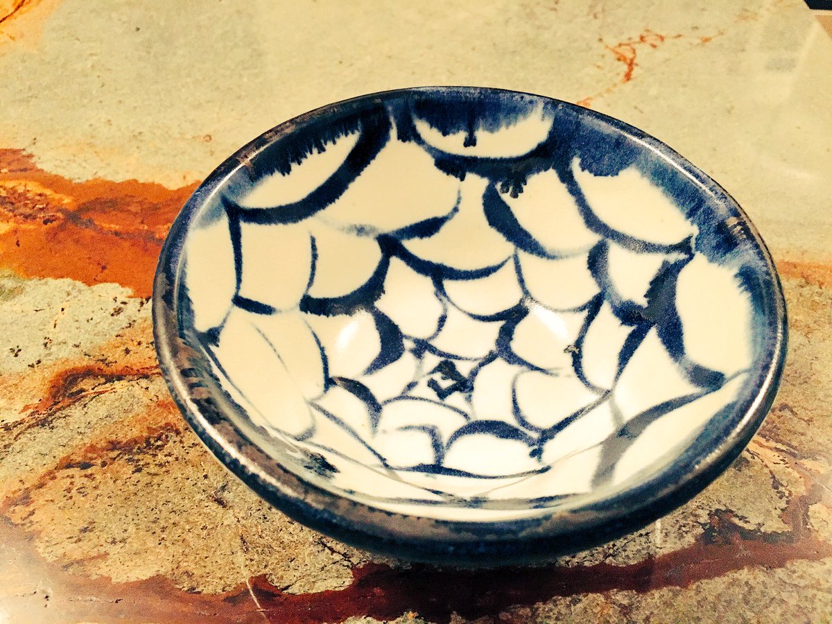 My wife made this bowl. Like in ceramics class. She's ridiculously great.
