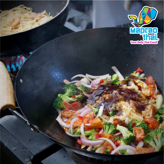 Mapraothai's tweet photo. ¿Para qué te vas a quedar en la casa si abrimos hoy? Antójate desde ya y nos vemos más tarde #mapraothai #foodie https://t.co/fxy4JmGsa9