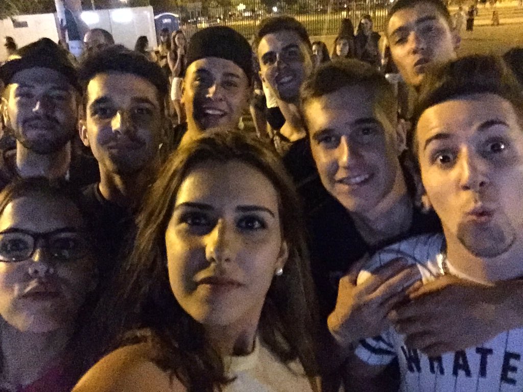 natijimen96's tweet photo. @fiestasvicalvaro #fiestasvicalvaro16 https://t.co/O0CAJ3NqoF