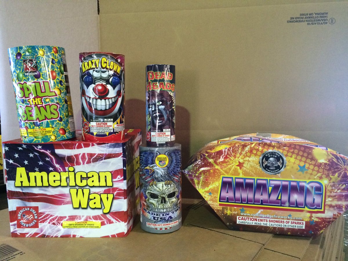 WesternFirework's tweet image. Visit your local Oregon Bi-Mart store for any of these popular fireworks #IndependenceDay #americandreamfireworks