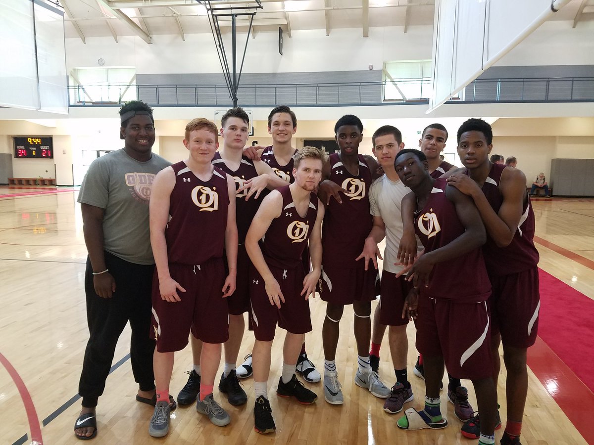 OdeaBasketball's tweet photo. Great job varsity! CWU Team Camp Champions. Impressive domination in the final game. #ODeaBasketball https://t.co/xMX34ThR21