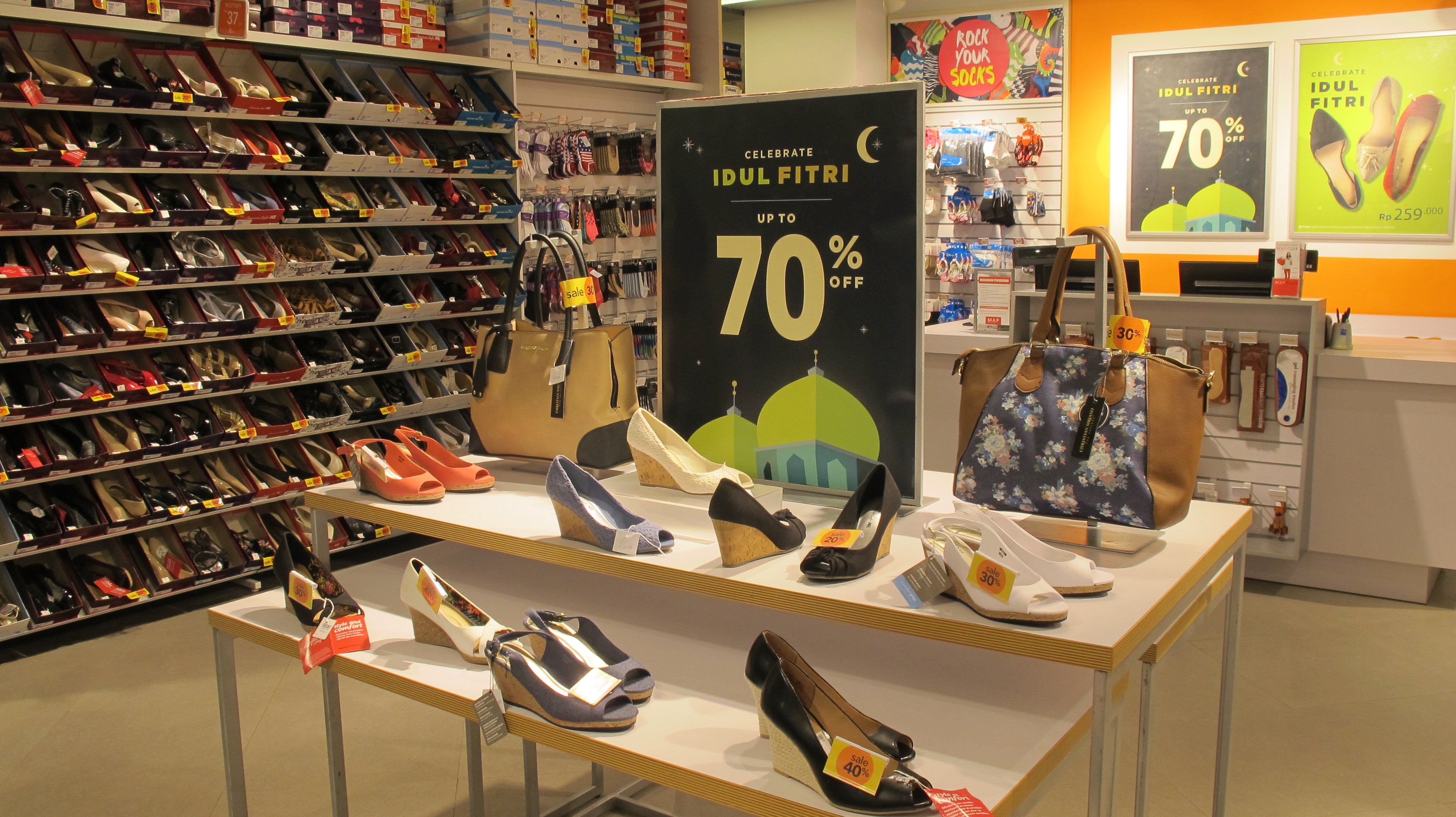 Payless galeria best sale mall