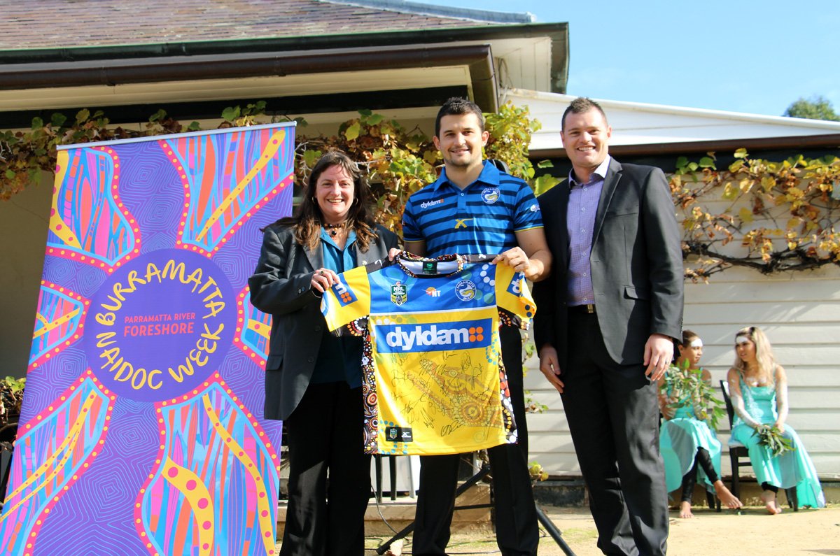 parracity's tweet photo. Thank you Luke Kelly &amp; Michael Basan from @TheParraEels for attending our Burramatta #NAIDOCweek launch today! https://t.co/obwxVAFke3