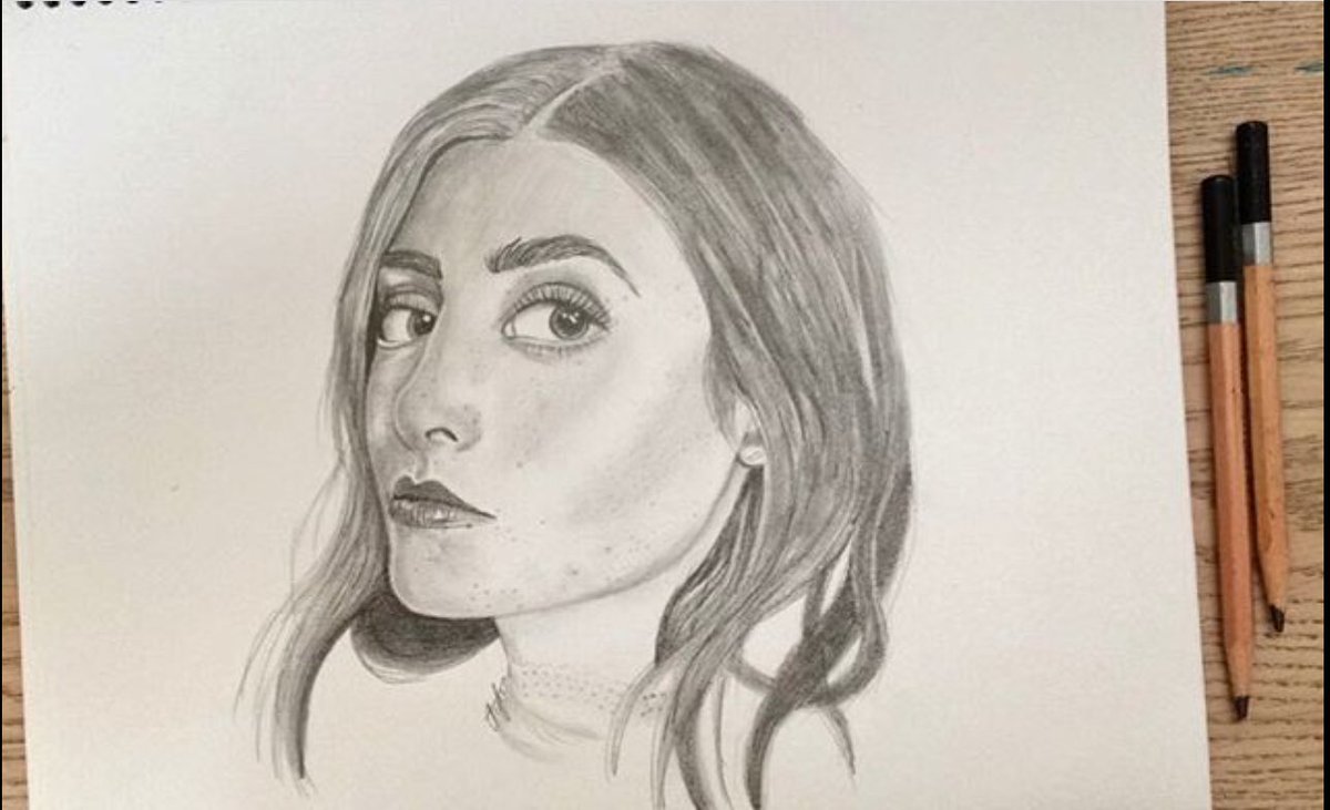 BOblivionArt's tweet photo. Drawing for Lauren Elizabeth🌸 @LaurenElizabeth https://t.co/0MXZbwSVQz