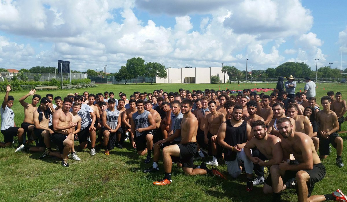 JAFFootball's tweet photo. Falcons putting in the work during the summer! Keep working hard.. GO FALCONS #falconpride https://t.co/6fKZjzgEes