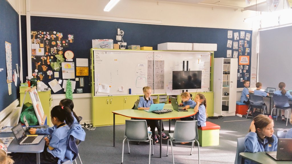eMPOWERedNZ's tweet photo. Inclusive spaces #Torbay
Since #ELS16, Ss focused in their spaces #mysteryskype prep
@ChambersJohanna @dsmithnz75 https://t.co/CJCSPiaYVR